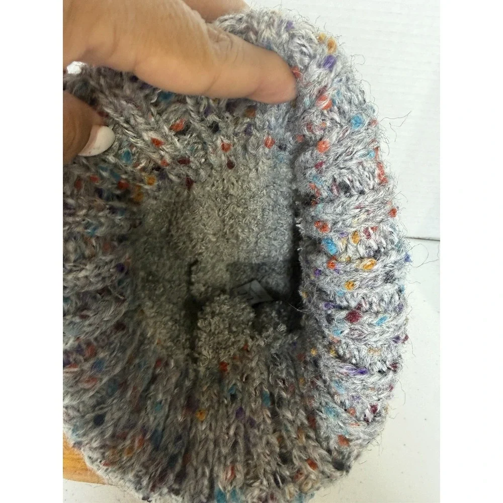 C.C Confetti Knit Beanie Hat Faux Fur Pom Pom Fuzzy Lined Gray One Size NWT